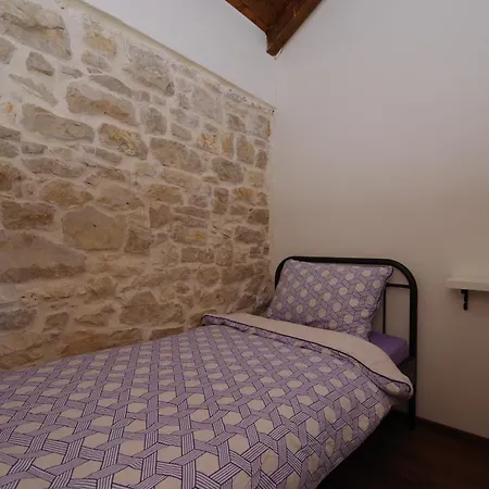 Dora With Heated Pool & Fitness Villa