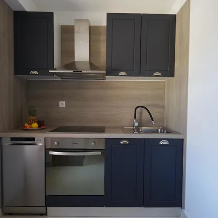 Dora With Private Pool